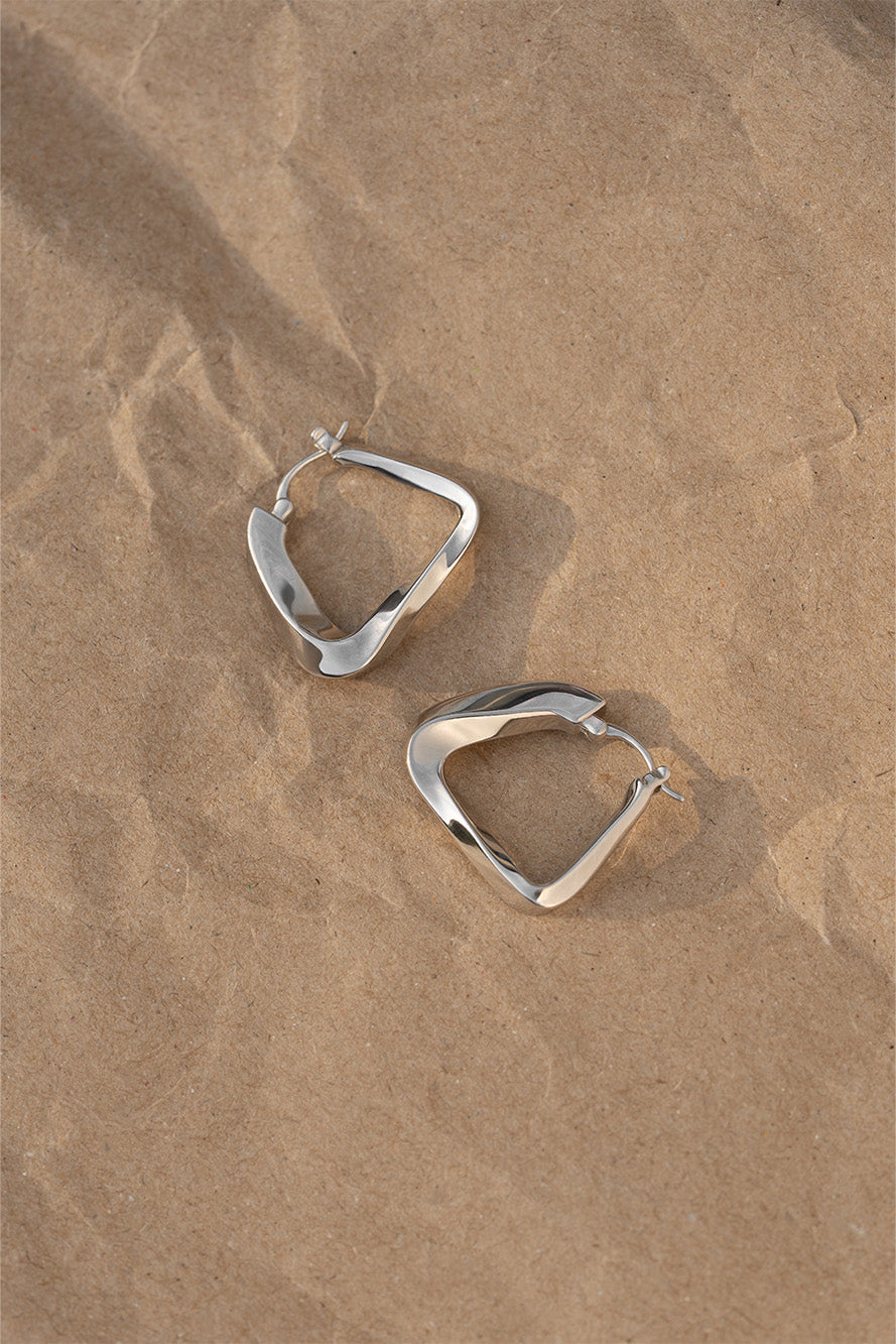 The Form Hoops